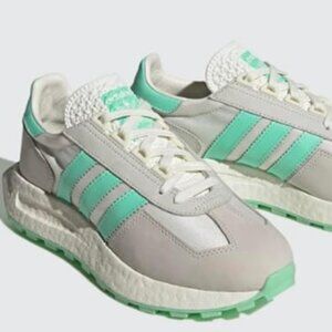 adidas Originals Women's Retropy E5 Sneaker - Size 10